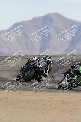 media/Nov-16-2025-Race Pace (Sun) [[8c5fa54630]]/Verified Riders/8-Turn 12 (120pm)/